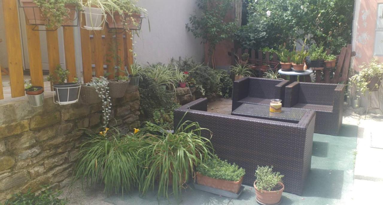 Relax Crni Kal 3 Apartment Luaran gambar